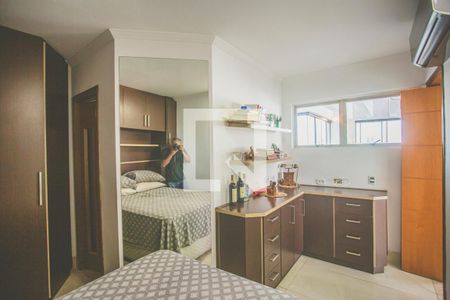 Apartamento à venda com 168m², 3 quartos e 2 vagasSuíte 2