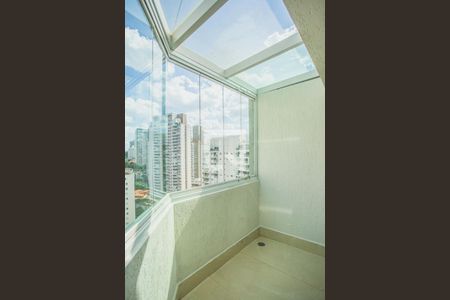 Apartamento à venda com 168m², 3 quartos e 2 vagasVaranda