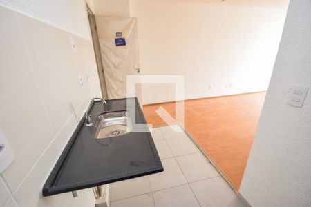 Apartamento à venda com 35m², 1 quarto e 1 vaga Apartamento à venda com 35m², 1 quarto e 1 vagaCozinha e Área de Serviço