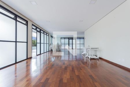 Apartamento para alugar com 100m², 4 quartos e 2 vagas