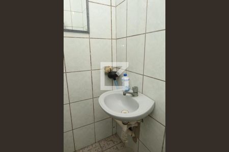 Casa à venda com 440m², 4 quartos e 4 vagasBanheiro