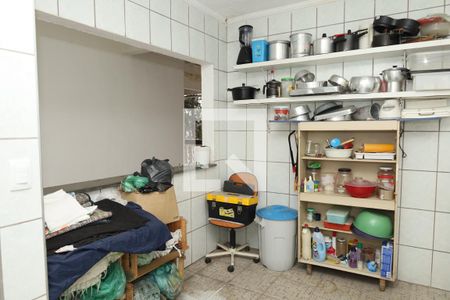 Casa à venda com 440m², 4 quartos e 4 vagasLavanderia 