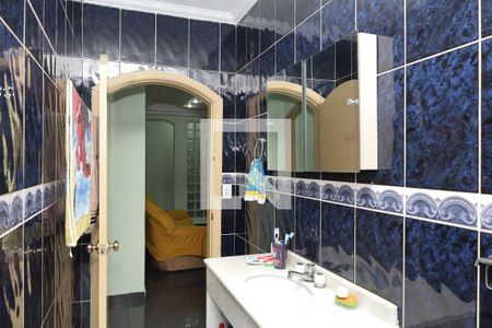 Casa à venda com 440m², 4 quartos e 4 vagasBanheiro