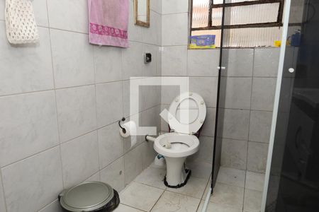 Casa à venda com 170m², 2 quartos e 1 vagaBanheiro