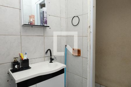 Casa à venda com 170m², 2 quartos e 1 vagaBanheiro