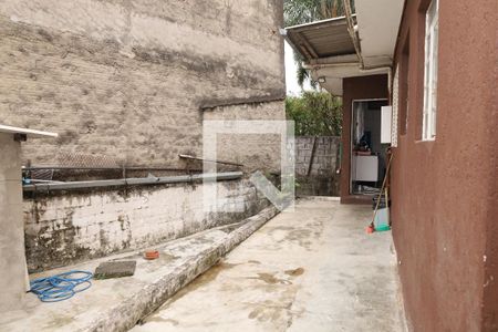 Casa à venda com 170m², 2 quartos e 1 vagaQuintal