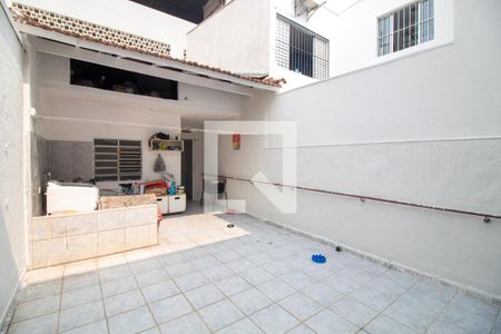 Casa para alugar com 135m², 3 quartos e 2 vagasQuintal