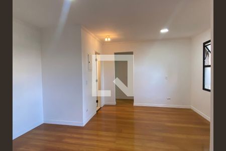 Sala de apartamento à venda com 2 quartos, 65m² em Jaguaribe, Osasco