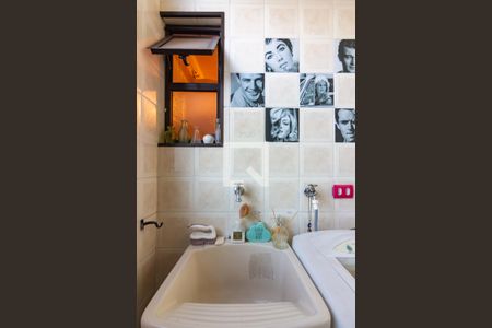 Apartamento à venda com 65m², 2 quartos e 1 vagaÁrea de Serviço 