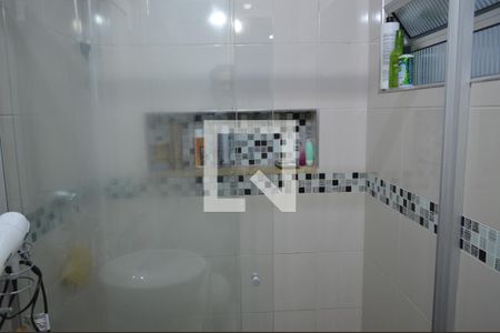 Apartamento à venda com 75m², 3 quartos e sem vagaBanheiro da Suíte