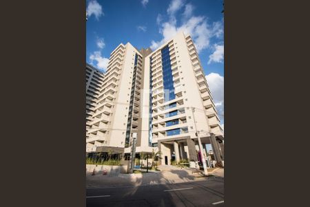 Apartamento para alugar com 36m², 1 quarto e 1 vaga Apartamento para alugar com 36m², 1 quarto e 1 vagaFachada