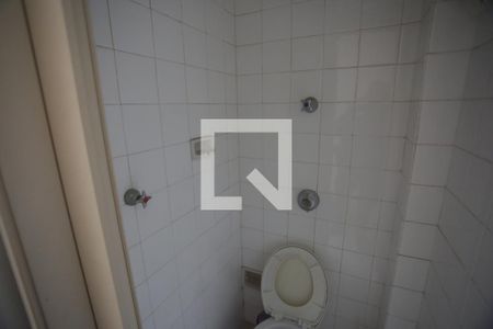 Lavabo de apartamento para alugar com 3 quartos, 80m² em Gutierrez, Belo Horizonte