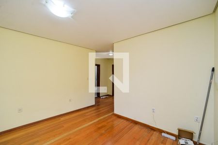 Sala 2 de casa para alugar com 4 quartos, 234m² em Vila Jardim, Porto Alegre