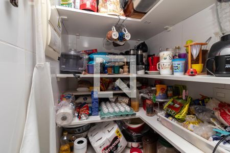 Apartamento à venda com 92m², 2 quartos e 1 vagaCozinha - Despensa