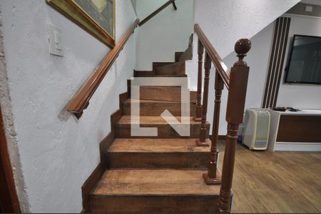 Escada de casa à venda com 2 quartos, 75m² em Tucuruvi, São Paulo