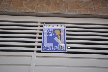 Casa à venda com 75m², 2 quartos e 2 vagasFachada