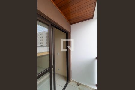 Apartamento à venda com 80m², 3 quartos e 1 vagaSacada