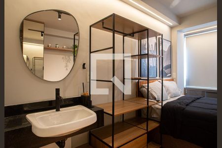 Quarto/Banheiro de kitnet/studio para alugar com 1 quarto, 22m² em Bela Vista, São Paulo
