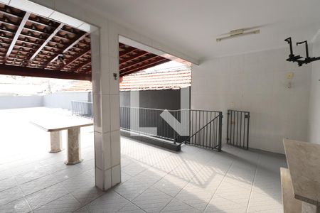 Casa à venda com 120m², 2 quartos e 2 vagasChurrasqueira