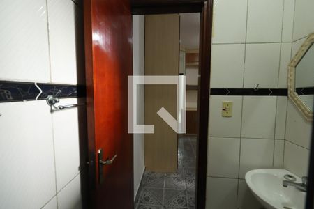Casa à venda com 120m², 2 quartos e 2 vagasBanheiro da Suíte