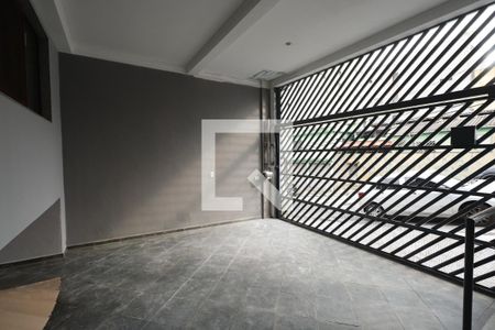 Casa à venda com 120m², 2 quartos e 2 vagasGaragem
