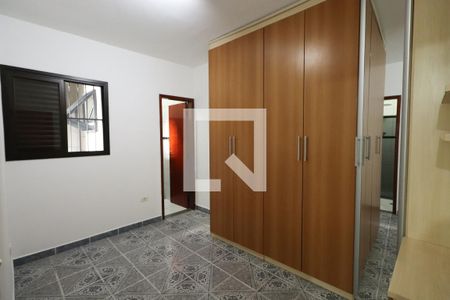 Casa à venda com 120m², 2 quartos e 2 vagasSuíte