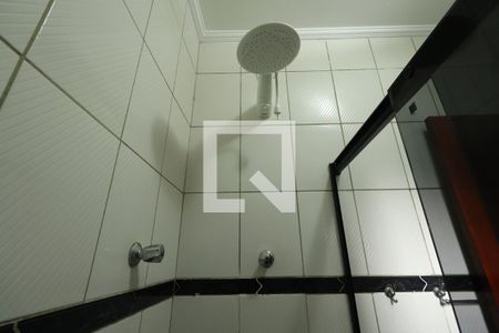 Casa à venda com 120m², 2 quartos e 2 vagasBanheiro da Suíte