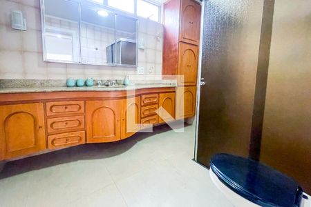 Apartamento à venda com 160m², 3 quartos e 3 vagasBanheiro