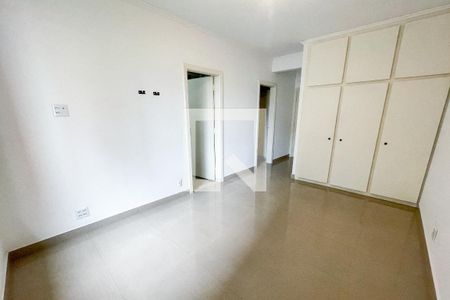 Apartamento à venda com 160m², 3 quartos e 3 vagasSuíte 