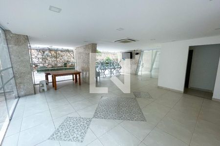 Apartamento à venda com 160m², 3 quartos e 3 vagasÁrea comum - Salão de festas