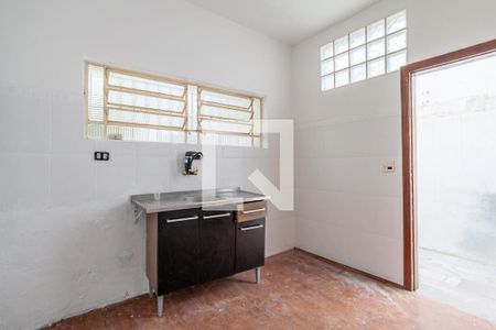 Casa à venda com 170m², 3 quartos e 2 vagas