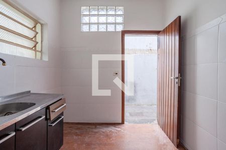 Casa à venda com 170m², 3 quartos e 2 vagas