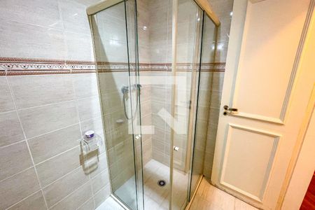 Apartamento à venda com 156m², 3 quartos e 2 vagas Apartamento à venda com 156m², 3 quartos e 2 vagasBanheiro