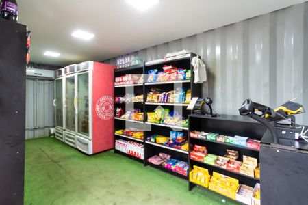 Apartamento para alugar com 45m², 2 quartos e 1 vagaLoja de conveniência