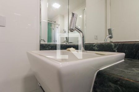 Apartamento para alugar com 66m², 2 quartos e 1 vagaBanheiro Social 