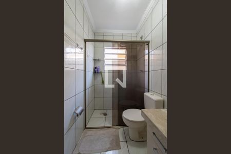 Casa à venda com 125m², 2 quartos e 2 vagasBanheiro 2