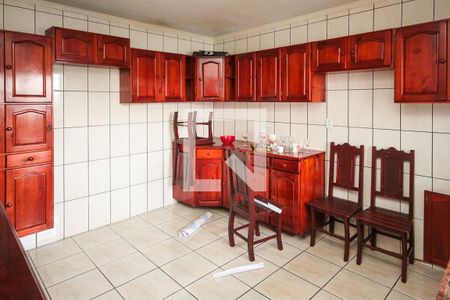 Casa para alugar com 100m², 3 quartos e sem vagaCozinha