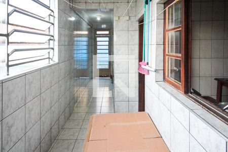 Área de Serviço de casa para alugar com 3 quartos, 100m² em Jardim Teresa, São Paulo