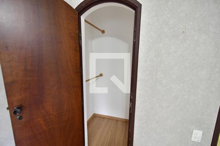 Apartamento para alugar com 90m², 3 quartos e 1 vagaQuarto 2 - Armários