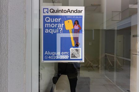 Apartamento para alugar com 47m², 2 quartos e 2 vagasPlaca de Anuncio
