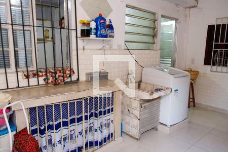 Casa à venda com 154m², 4 quartos e 2 vagasLavanderia