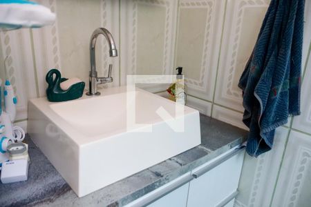 Casa à venda com 154m², 4 quartos e 2 vagasBanheiro