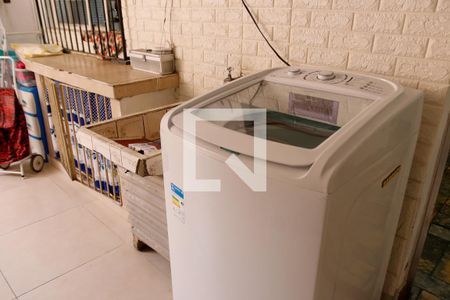 Casa à venda com 154m², 4 quartos e 2 vagasLavanderia