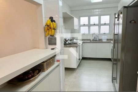 Apartamento à venda com 136m², 3 quartos e 3 vagas