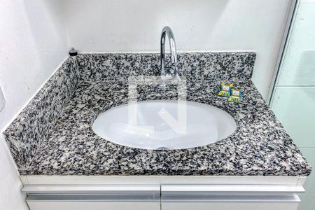 Banheiro de kitnet/studio para alugar com 2 quartos, 19m² em Brás, São Paulo