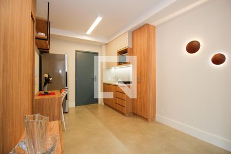 Sala/Cozinha de kitnet/studio à venda com 1 quarto, 37m² em Pinheiros, São Paulo