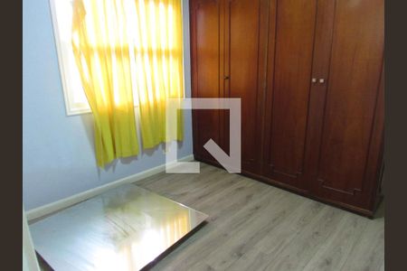 Casa para alugar com 120m², 2 quartos e 2 vagasSuíte