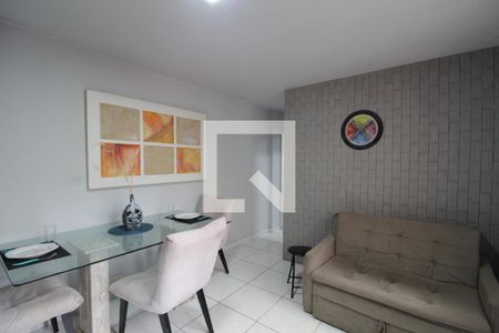 Sala de apartamento à venda com 1 quarto, 60m² em Curicica, Rio de Janeiro