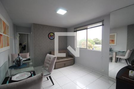Sala de apartamento à venda com 1 quarto, 60m² em Curicica, Rio de Janeiro