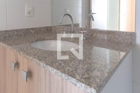 Apartamento à venda com 64m², 2 quartos e 1 vagaBanheiro Social